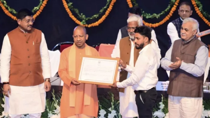जल नियोजन से जुड़ें और लोगों को भी जोड़ें सहायक बोरिंग टेक्नीशियन: योगी