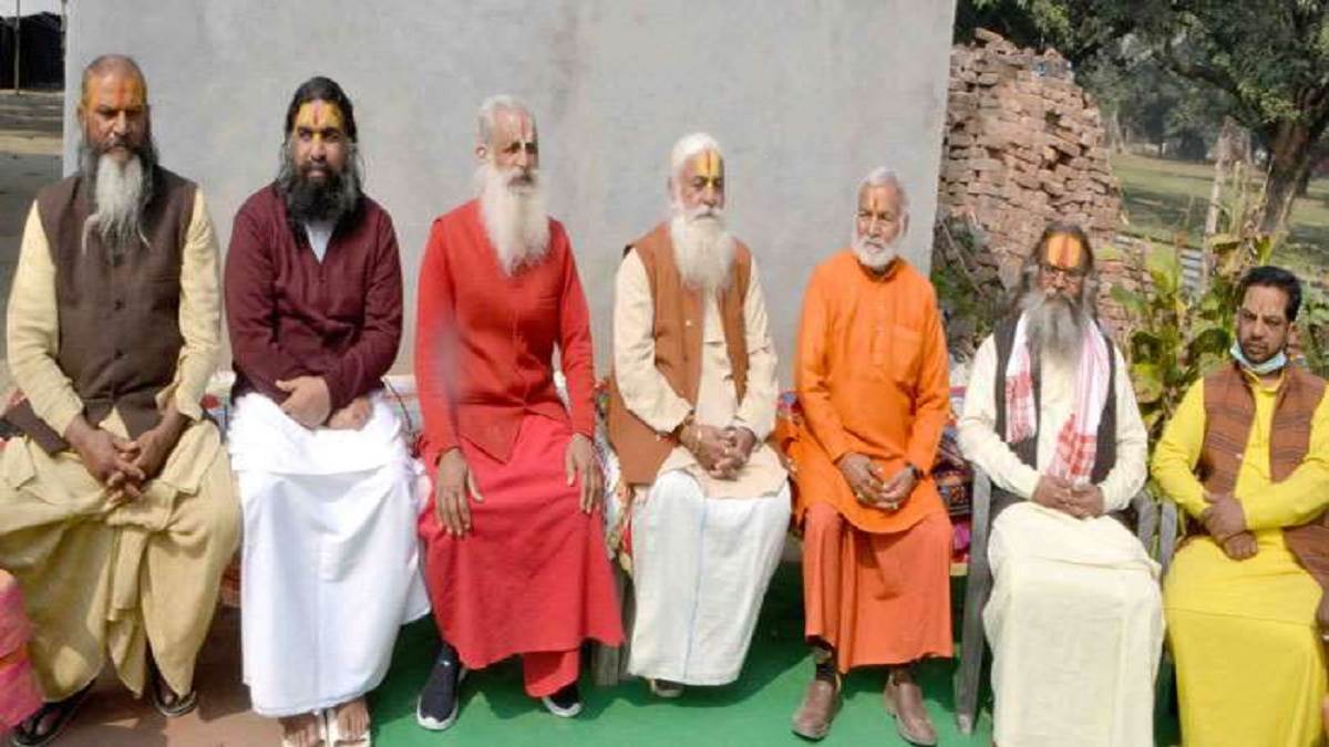 notice sent to bairagi camp sparks outrage mahant ramsharan das vows to protect religious sites