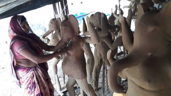 susheela in the art of sculpture writing a new chapter of development in kaimoor