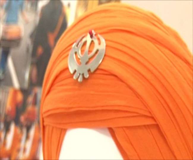 10 गुरुओं और सिख योद्धाओं की तस्वीरों को संग्रहालय के रूप में स्थापित करने की पहल गुरुद्वारों में शुरू हुई।