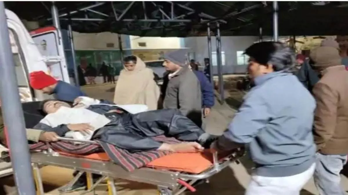 Chhatarpur: सड़क हादसे में घायल हुए डिप्टी कलेक्टर संदीप खेमरिया, बागेश्वर धाम से लौटते वक्त पलटी स्कॉर्पियो