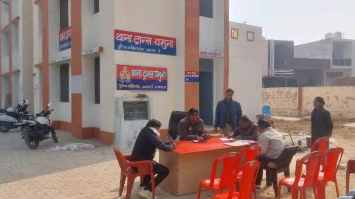 Agra News: मीरजापुर की महिला से आगरा में सामूहिक दुष्कर्म।