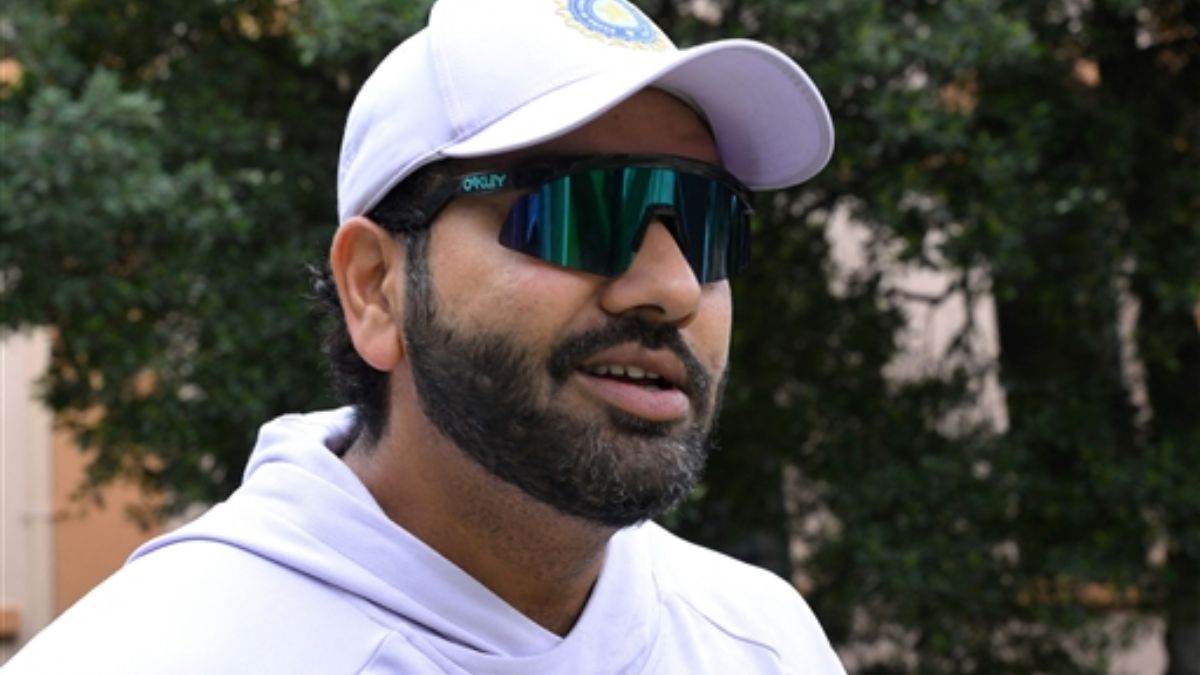https://www.jagranimages.com/images/newimg/04012025/04_01_2025-rohit_sharma__31_23860884.jpg