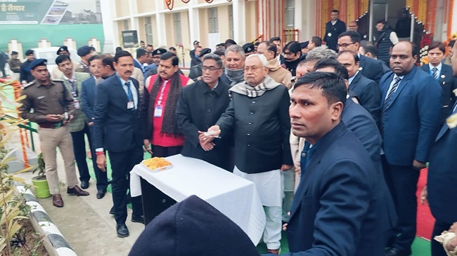 गोपालगंज वालों की बल्ले-बल्ले, सीएम नीतीश कुमार ने लगा दी सौगातों की झड़ी