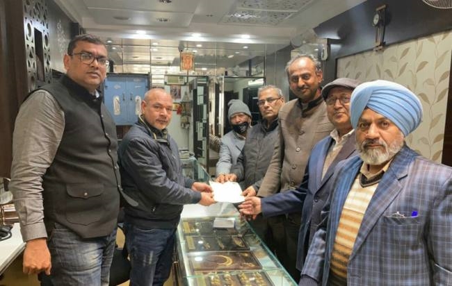 श्रीराम मांदिर के लिए मित्तल ज्वेलर ने दिया सहयोग