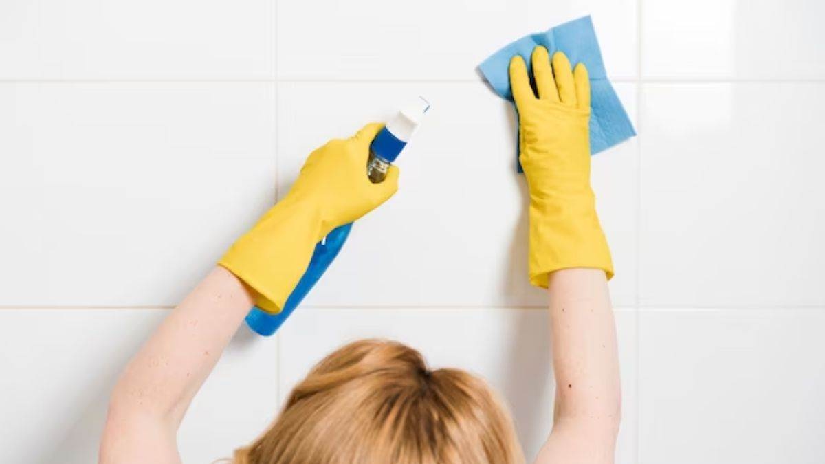 https://www.jagranimages.com/images/newimg/04022023/04_02_2023-cleaning_tips_23319000.jpg