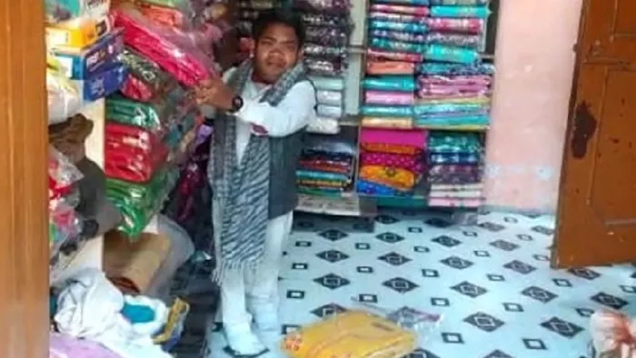 Muzaffarnagar News: तीन फीट के दानिश अंसारी को शादी के लिए दुल्हन की तलाश है।