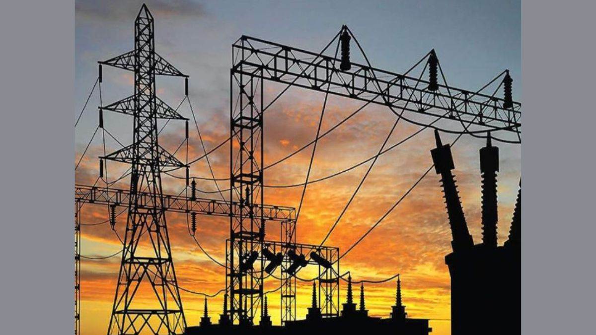 Noida बिजली का बिल जमा नहीं करने पर विद्युत निगम ने काटा था कनेक्शन