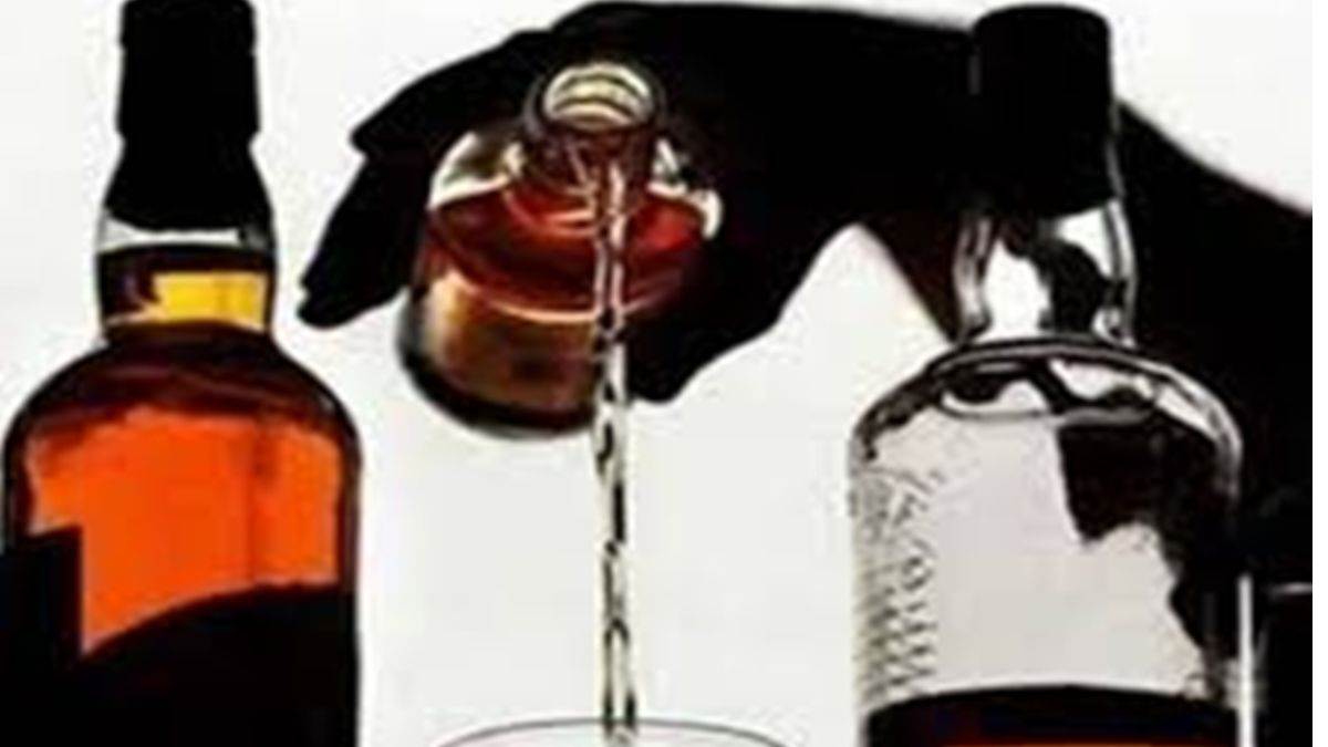 https://www.jagranimages.com/images/newimg/04022023/04_02_2023-shimla_illicit_liquor_23318719.jpg