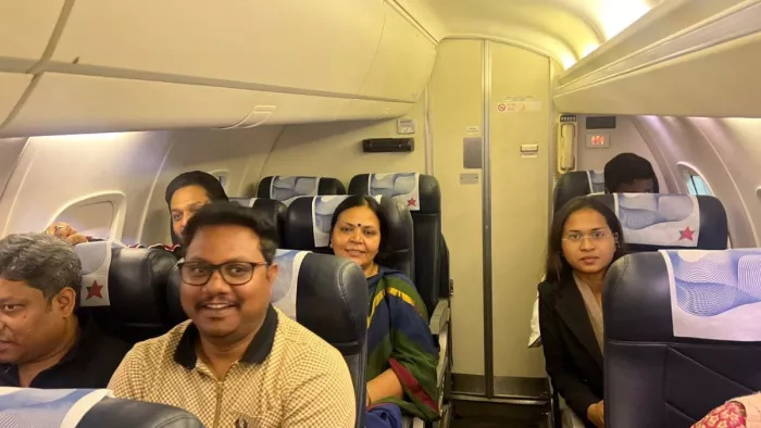 हैदराबाद से रांची के लिए रवाना हुए झामुमो कांग्रेस के विधायक