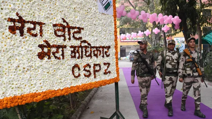 Delhi Vidhan Sabha Chunav 2025: पहली बार सभी बूथों की कराई जा रही वीडियो रिकॉर्डिंग।