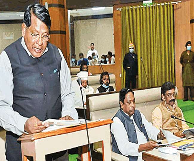 Jharkhand Budget 2022: मुख्यमंत्री हेमंत सोरेन का बड़ा सपना शिक्षण व्यवस्था के सुदृढ़ीकरण का है।