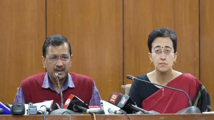 दिल्ली के बजट पर आयोजित प्रेस कॉन्फ्रेंस में CM केजरीवाल का BJP पर हमला।