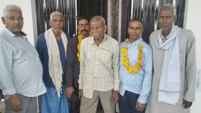 घरवालों ने मरा समझकर कर दिया था अंतिम संस्कार, फिर अचानक जिंदा हो गया शख्स।