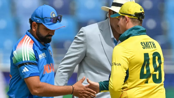 IND vs AUS Semi Final Match में क्यों काली पट्टी हाथ में बांधे मैदान पर उतरी Team India?