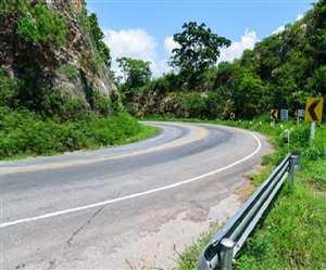 रोहतांग पास जून से लेकर अक्टूबर महीने तक खुला रहता है।