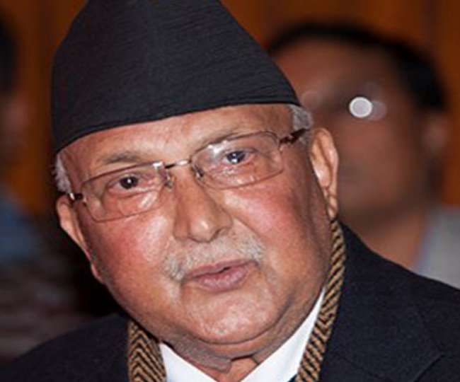 नेपाल की मुख्य विपक्षी पार्टी नेपाली कांग्रेस ने कहा है कि वह वैकल्पिक सरकार के गठन की पहल करेगी।