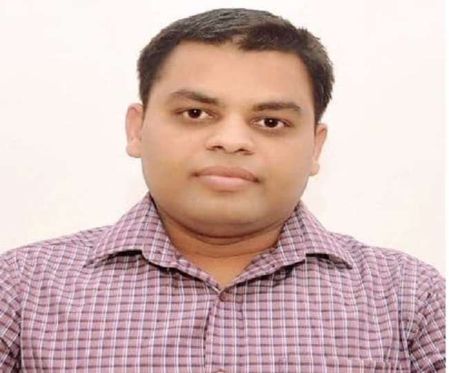 2013 बैच के आइएएस अफसर औरैया के डीएम सुनील कुमार वर्मा