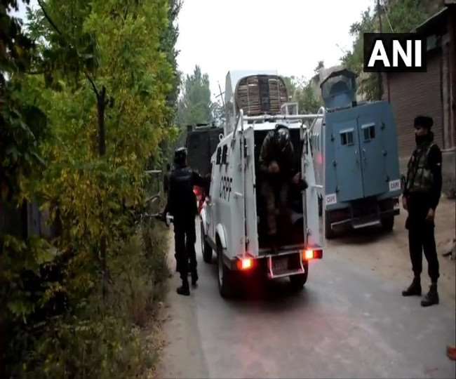 in kashmir two more non local labourers shot at in pulwama