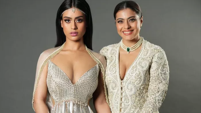 Bholaa Ajay Devgn Daughter Nysa Brutually Trolled for Misbehaving With Mother kajol in Nita Mukesh Ambani Event Video Viral/Instagram