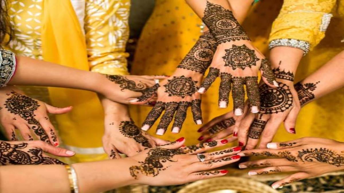 40 Mehndi Songs Perfect for Your Mehndi Party Playlist
