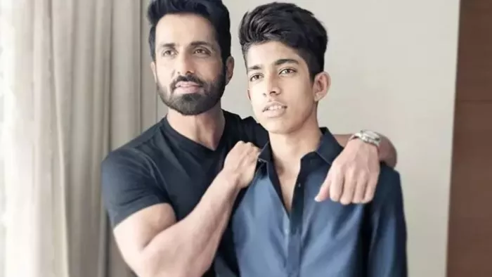 Sonu Sood Son Ishaan Eshaan Support People on Actors Absence in Mumbai Video Goes Viral/Instagram