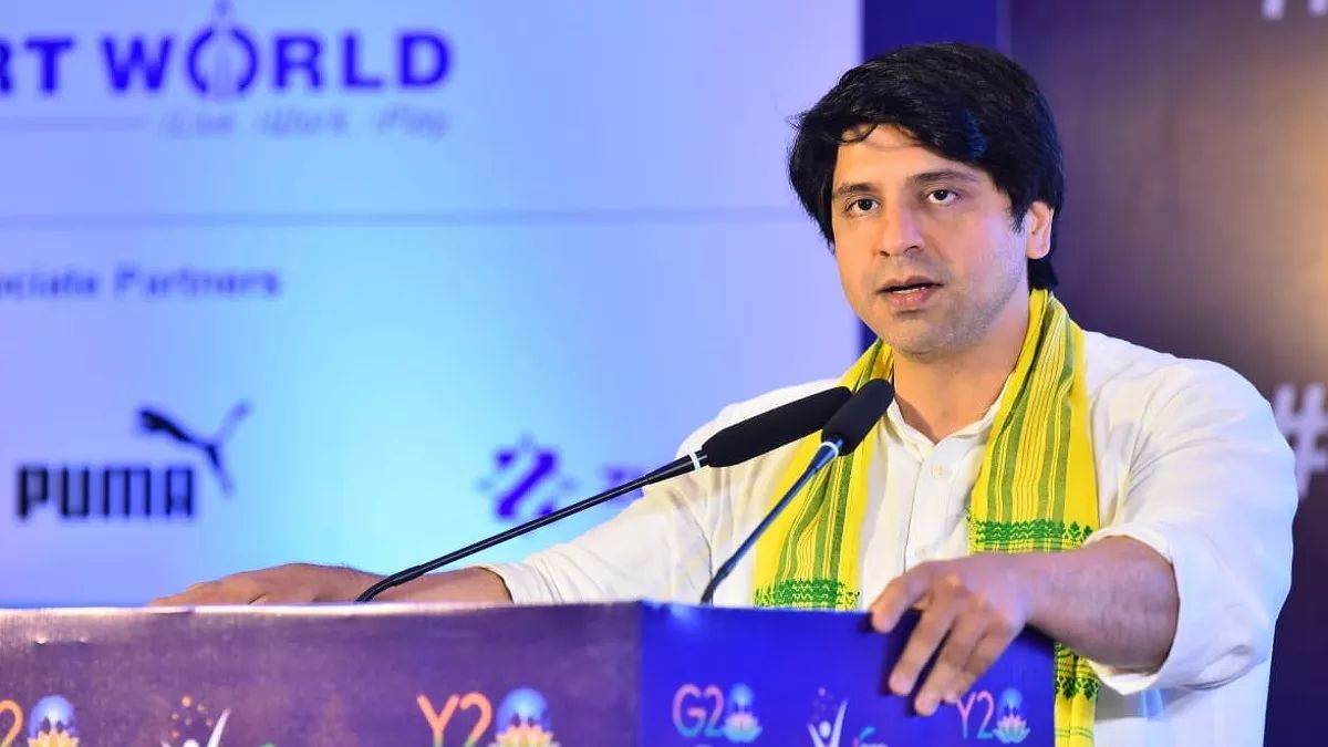 why is congress silent on surjewala supriya said shehzad poonawala