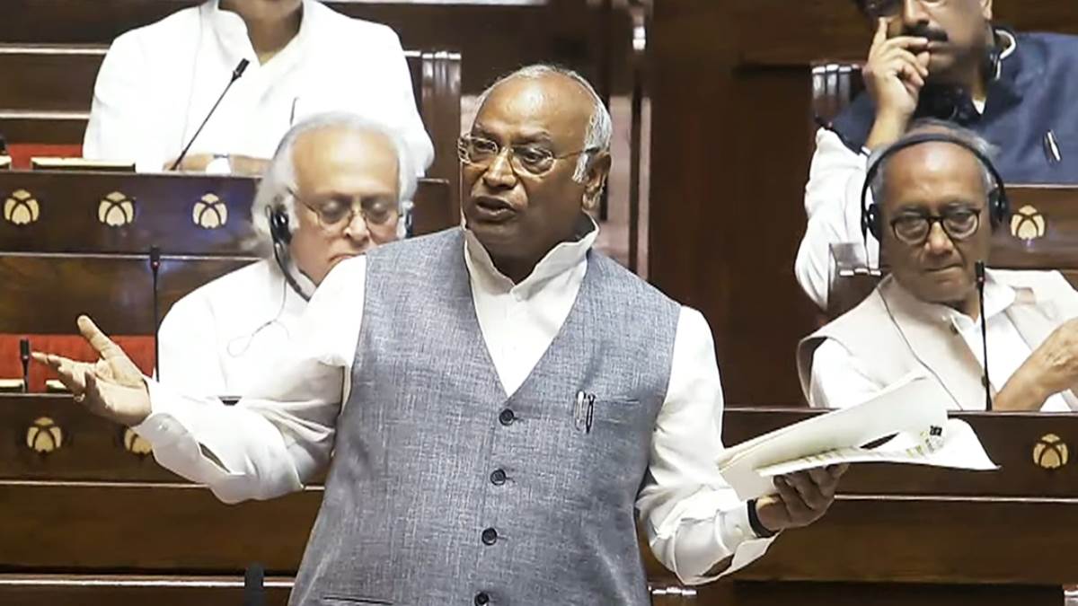 https://www.jagranimages.com/images/newimg/04042025/04_04_2025-mallikarjun_kharge_23911660.jpg
