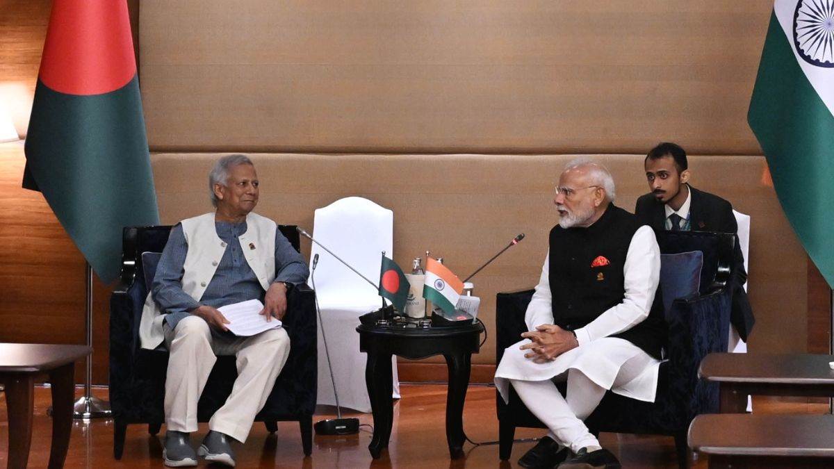 https://www.jagranimages.com/images/newimg/04042025/04_04_2025-pm_modi_yunus_news_23911885_14421484.jpg