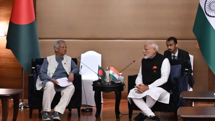 पीएम मोदी और मोहम्मद यूनुस के बीच थाईलैंड में हुई मुलाकात।(फोटो सोर्स: एएनआई)
