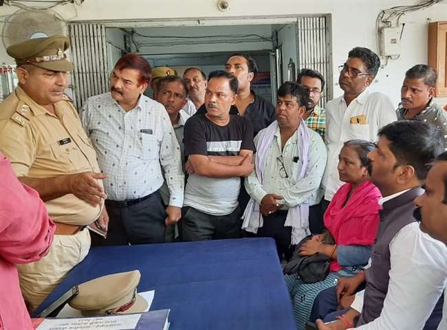 software engineer was kidnapped from chakeri airport after arrival mumbai flight in kanpur hindi news