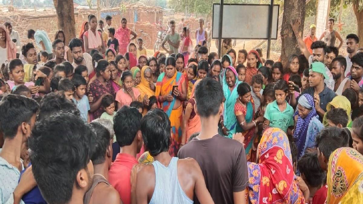 कप्तान कोहली के साथ टीम इंडिया के खिलाड़ी (एपी फोटो)