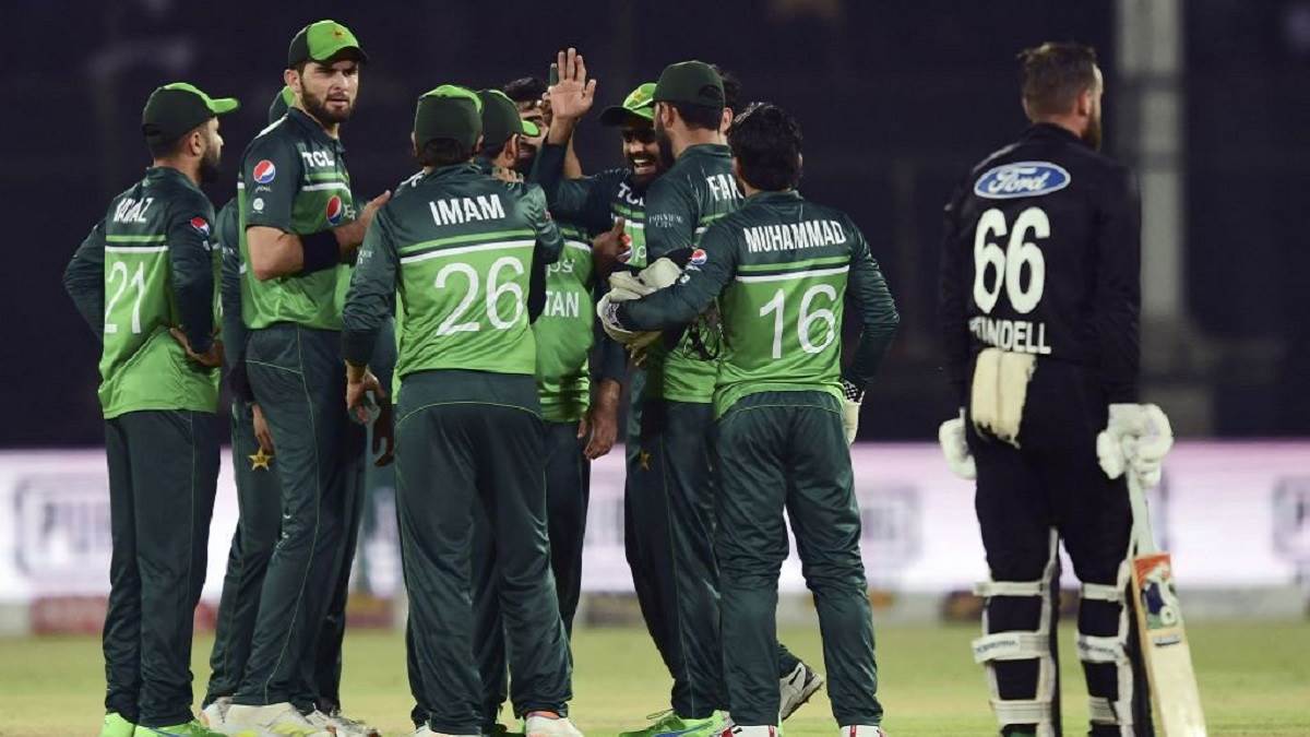 https://www.jagranimages.com/images/newimg/04052023/04_05_2023-pak_win_over_nz_23402485.jpg
