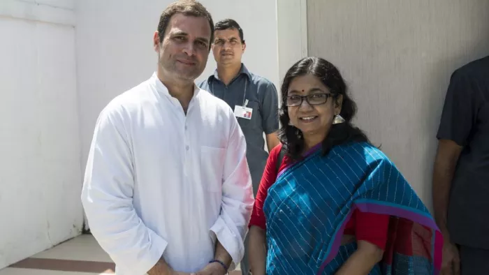 पुरी से कांग्रेस उम्मीदवार सुचारिता मोहंती ने लोकसभा चुनाव लड़ने से मना कर दिया है।(फोटो सोर्स: सुचरिता मोहंती ट्विटर हैंडल)