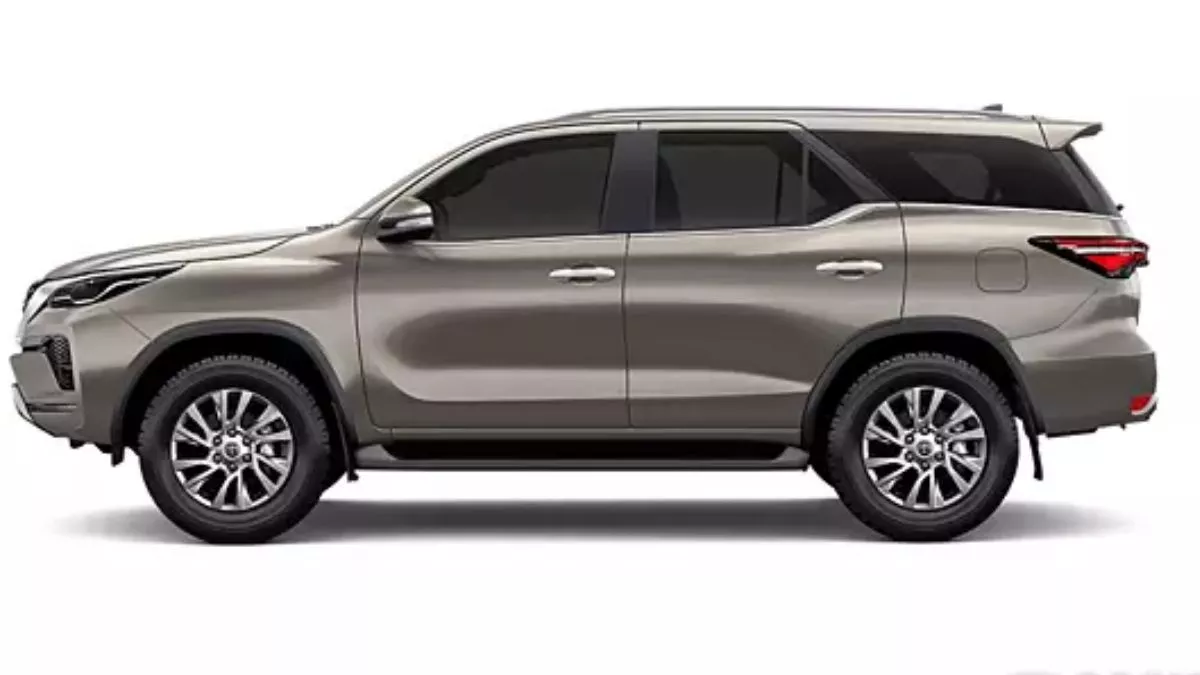 Toyota इंडियन मार्केट में लॉन्च करेगी 3 नई SUV,  लिस्ट में एक Electric Car भी शामिल