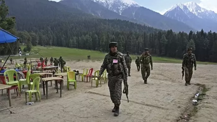 पहलगाम नरसंहार के समय अपनी दुकानें बंद रखने वाले पूछताछ के दायरे में (फोटो- एक्स)