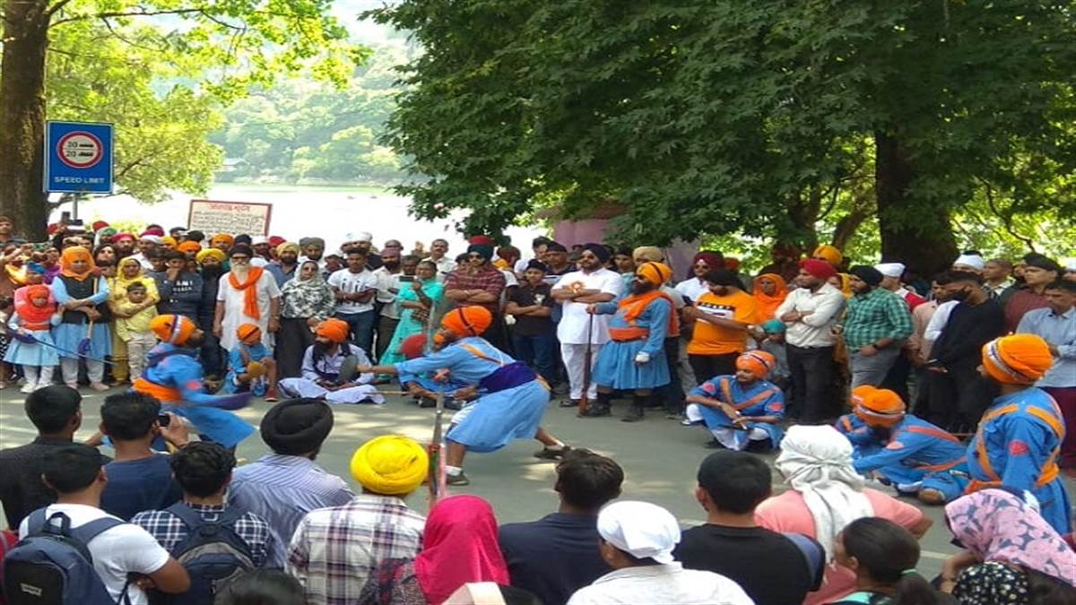 nagar kirtan in nainital on the martyrdom day of guru arjun dev