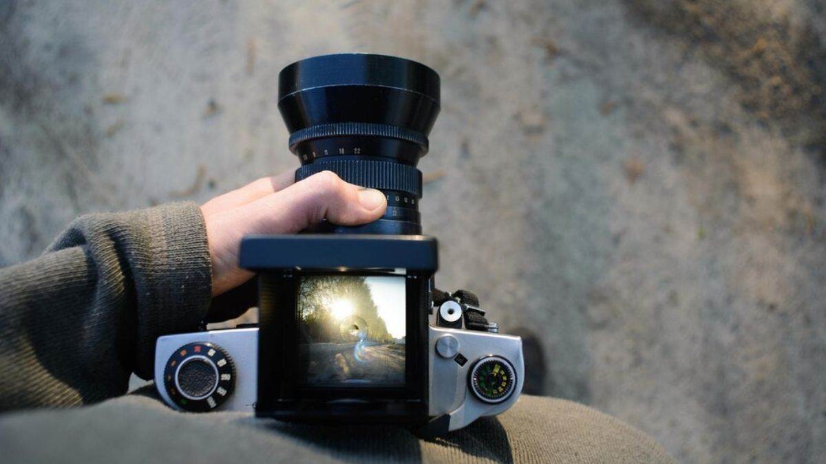 https://www.jagranimages.com/images/newimg/04062024/04_06_2024-amazon_sale_2024_on_best_nikon_cameras_23731876.jpg