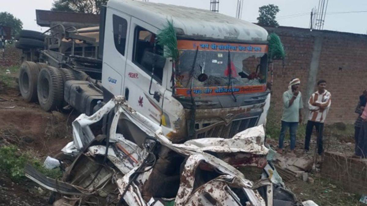 https://www.jagranimages.com/images/newimg/04062025/04_06_2025-mp_accident_23955333_9286809.jpg