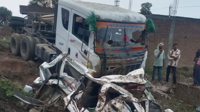 एमपी के झाबुआ में सड़क हादसे में 9 लोगों की मौत (फोटो-जागरण)