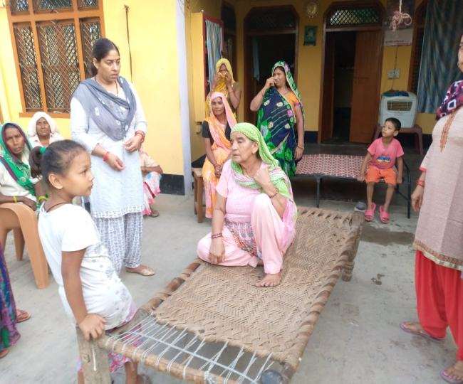 हथियारों से लैस पांच बदमाशों ने दिया वारदात को अंजाम।
