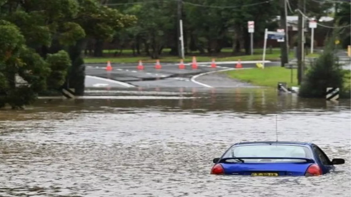 सिडनी में भारी बारिश से बाढ़ का खतरा बढ़ा, 30 हजार से अधिक को घर छोड़ने को कहा गया