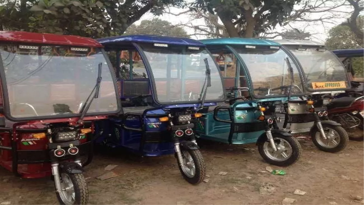 E Rickshaw In Meerut: पर्यावरण के मित्र नहीं, शत्रु बनते जा रहे हैं ई रिक्‍शा, घटिया बैट्री से आबो-हवा पर बुरा असर