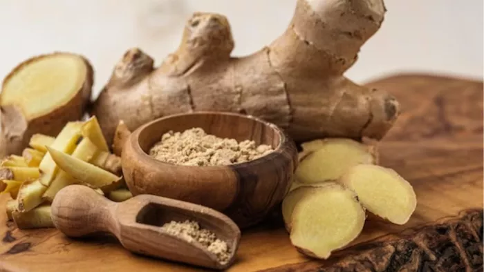 Weight Loss Tips: वजन कम करने के लिए डाइट में शामिल करें अदरक का पाउडर