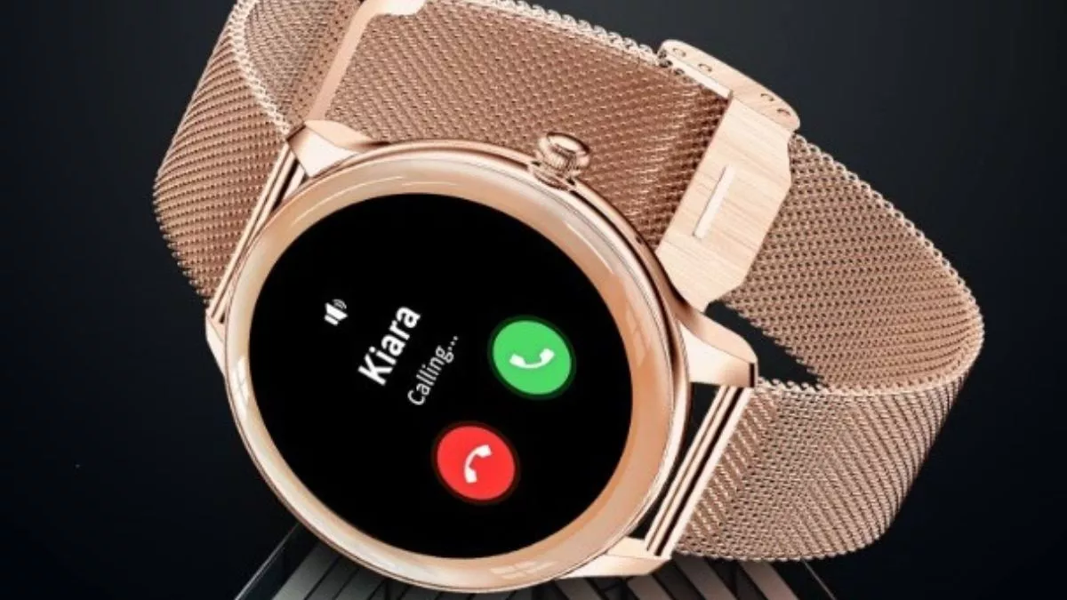 Smart Watch For Women: स्टाइलिश वॉच जो हैं हर मौके के लिए बेस्ट, तगड़ी बैटरी, कॉलिंग जैसी खूबिया चुरा लेंगी दिल