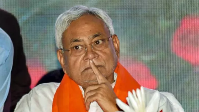 बिहार के सीएम नीतीश कुमार सरकारी अधिकारियों से नाराज हैं। (फाइल फोटो)