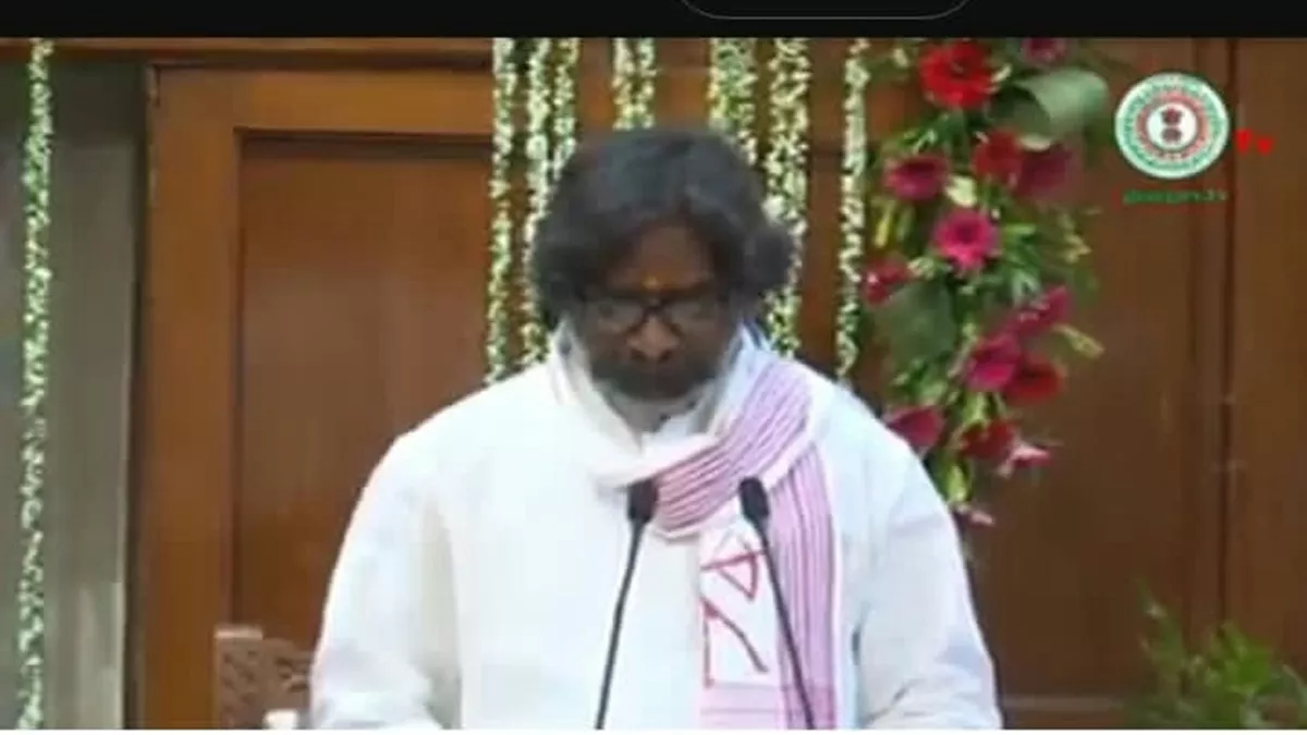 Hemant Soren Oath Ceremony Live: हेमंत सोरेन तीसरी बार बने झारखंड के मुख्यमंत्री, 8 जुलाई को होगा बहुमत परीक्षण तो 9 को मंत्रिमंडल विस्तार