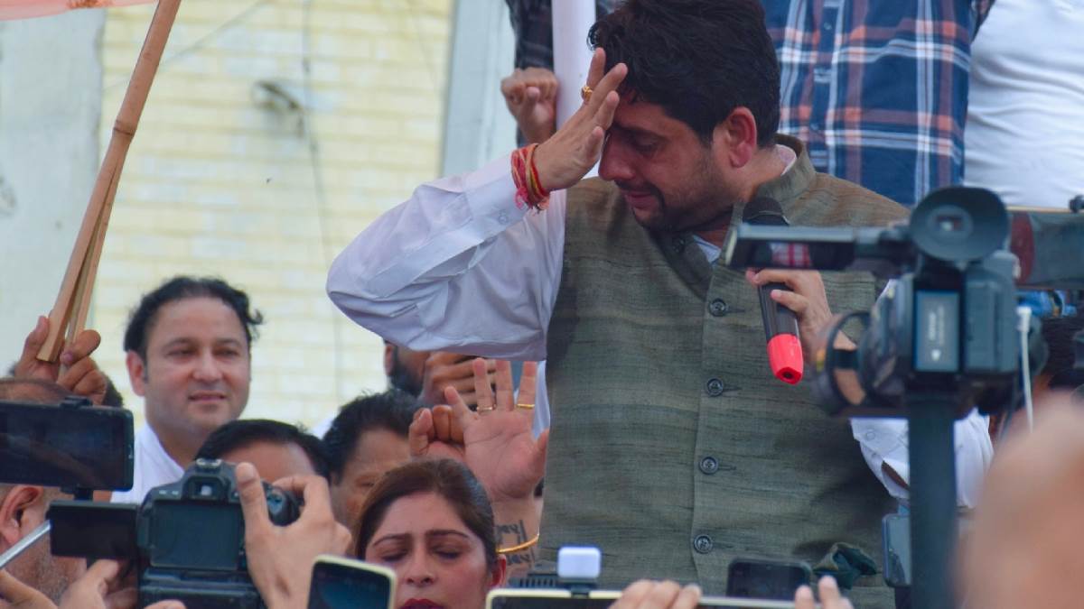 https://www.jagranimages.com/images/newimg/04072024/04_07_2024-sheetal_angural_1_23752432.jpg