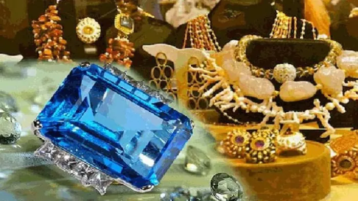 नोएडा में इंडिया फैशन ज्वेलरी शो नवीनतम रुझान। फाइल फोटो