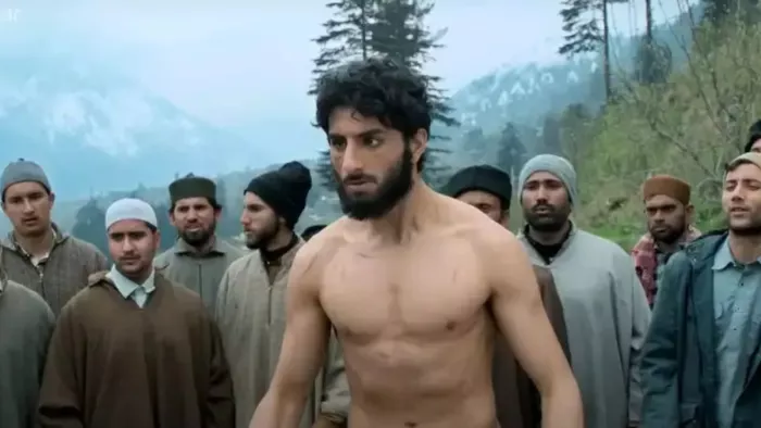 सरजमीन के ट्रेलर में इब्राहिम अली खान (फोटो-इंस्टाग्राम)